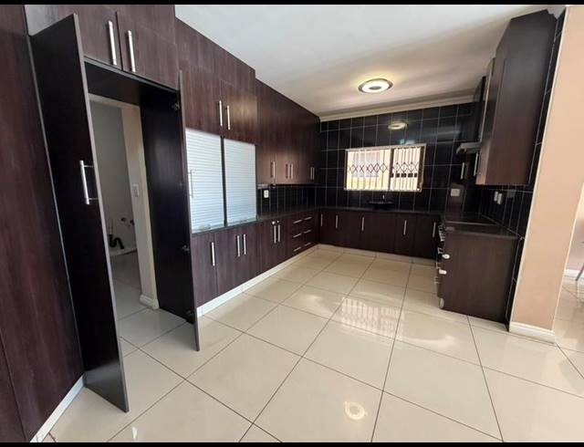 4 BEDROOM HOUSE FOR SALE IN RISIVILLE